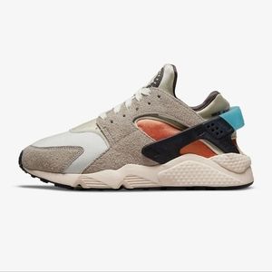Nike Huarache Women's size 10